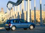 Renault Clio 3-Door 2001 года